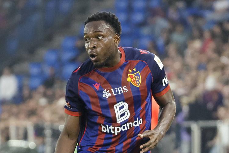 永久出售的, 巴塞尔前锋, img