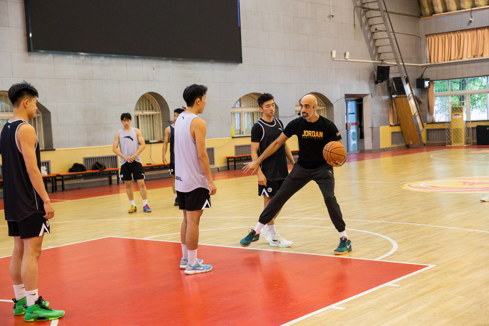 察巴尔卡帕, NvaRR, 技规律的